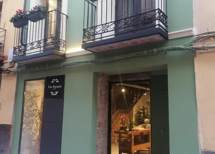 Vtz The Botanic Hostel Zaragoza